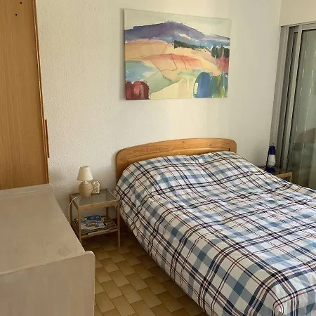 Cosy 4 Pers, Proche Et Commerces A Port Camargue, Parking Prive - Fr-1-731-15